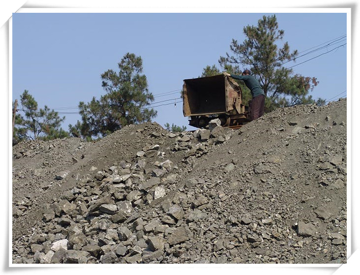 為什么高品位硫鐵礦有不同的顏色